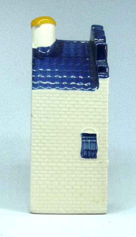 Vintage KLM Blue Delft Dutch Houses. BOLS Amsterdam Miniature Porcelain House #41