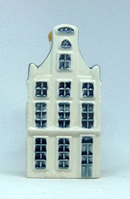Vintage KLM Blue Delft Dutch Houses. BOLS Amsterdam Miniature Porcelain House #19