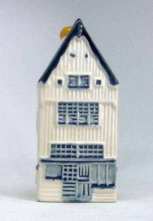 Vintage KLM Blue Delft Dutch Houses. BOLS Amsterdam Miniature Porcelain House #6