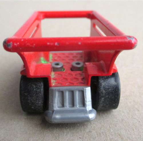 2016 Hot Wheels AISIE DRIVER Red Shopping Cart