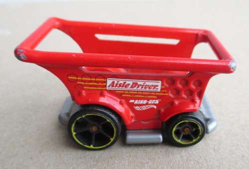 2016 Hot Wheels AISIE DRIVER Red Shopping Cart