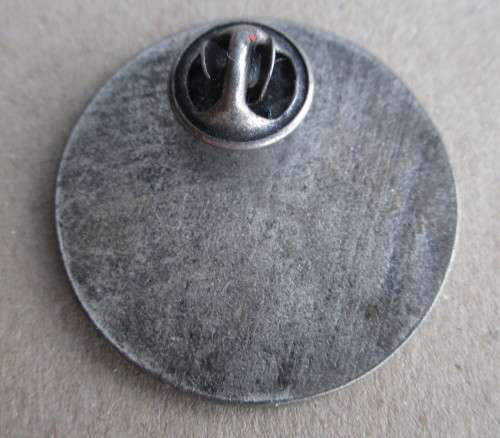 Unique 200 year Commemoration, Zeinburg Brauhaus Pin 1810 to 2010. 36 mm diameter