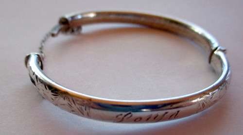 Antique Silver Baby Girl Bangle. Engraved/ 7.5 g 5cmx4.5cm