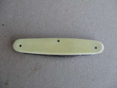 Vintage pocket knife as per phote