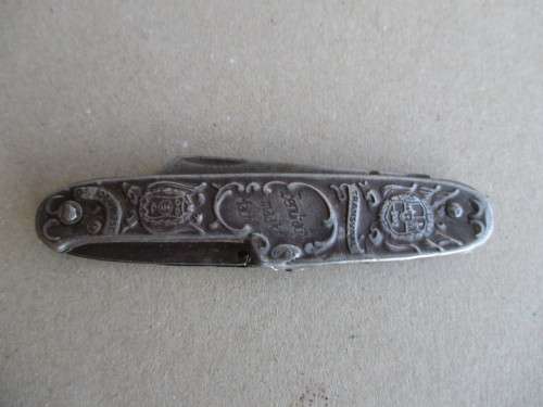 Commemorative Eendracht Maakt Macht - Paul Kruger and De Wet Pocket Knife. Corck Skrew missing