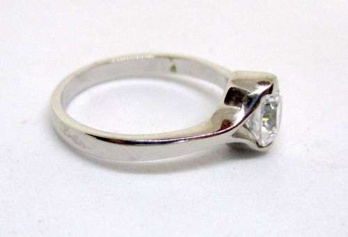 Silver Ring with Clear Stone. Size L
