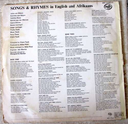 English and Afrikaans Nursery Rhymes. Clara Taub. 29 tracks. As per Photo.