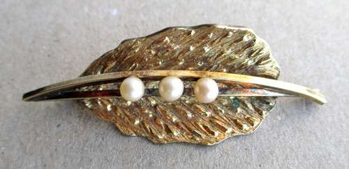 Vintage 14ct Rolled Gold and Pearl Brooch Brooch