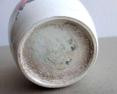Poole Pottery 1940`s Floral Vase - Early Poole Pottery. 80mm high.