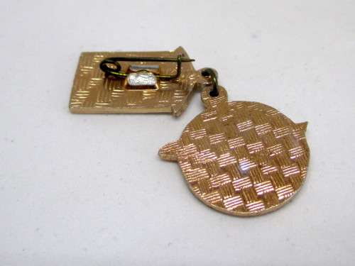 Vintage Aviation TY - 204 Airplane Metal Pinback