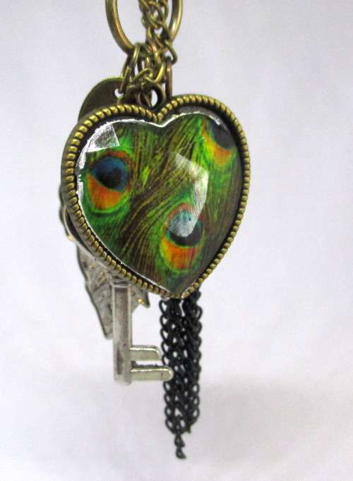 Costume Tuiti Fruiti Necklace with 4 Pendants.