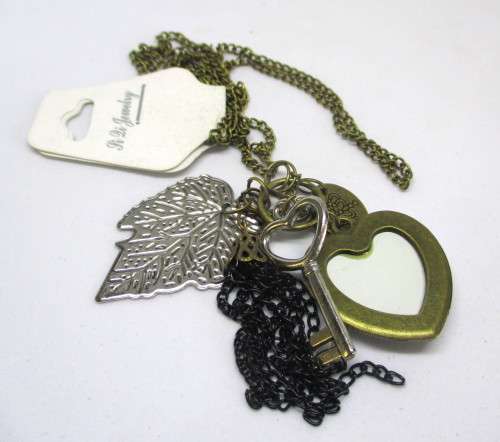 Costume Tuiti Fruiti Necklace with 4 Pendants.