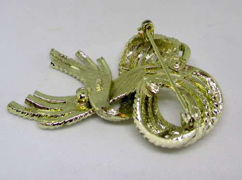 Elegant Large Vintage Enamel and Gold Color Ribbon Brooch. 68mm.