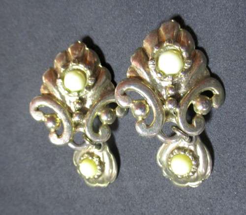 Large Vintage Costume Clip on Earrings. As per photo.