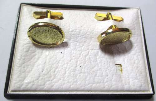 Lovely Gold color Cufflinks. Still in box.