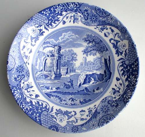 Copeland Spode Blue Italian Dessert Bowl 220mm diameter. Excellent Condition.