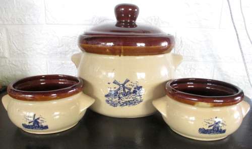 Lovely Windmill themed Glazed Pottery Casserol with 2 serving bowls. 22cm high.