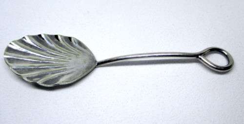 Vintage Silver Spoon. Sugar? 28.2g. 150mm 150mm long.