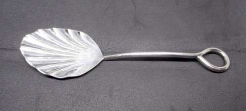 Vintage Silver Spoon. Sugar? 28.2g. 150mm 150mm long.