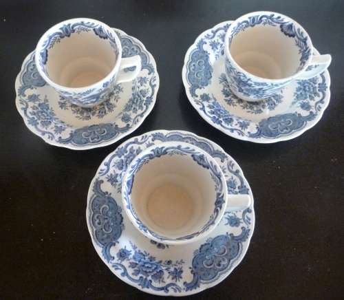 Three Blue and White Small Cups and Suacers. Spotless, Ridgeway `Windsor`