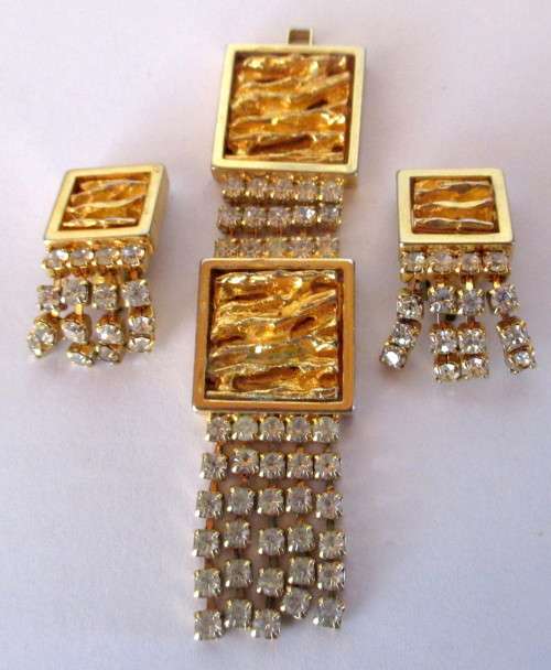 Vintage Golden Color Elaborate Pendant and Clip On Earrings with Diamnte. Pendant 75mmm long.