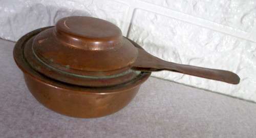 Vintage Mini Copper oil Burner, with snuff lid. 150 mm long.