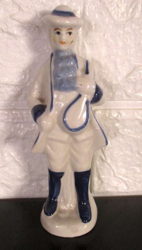 Vintage Victorian Man Porcelain Figurene. 140 mm high.