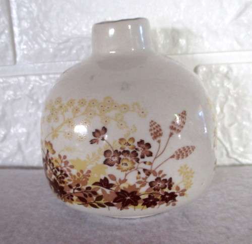 Small Ceramic Hand painted One Bud Vase.  80mm high.