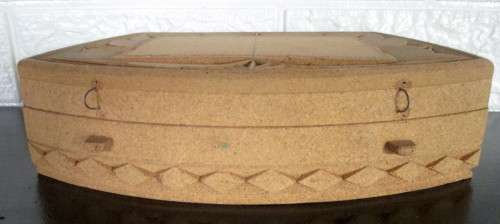 Vntge Chinese/Japanese Cork 3D Jewelry Box Blue Silk Lined. Top disply and latshes gone. 21x6cm.