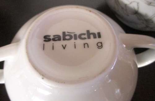 Sabichi Porcelain Teapot Set. Classy. Spotless.