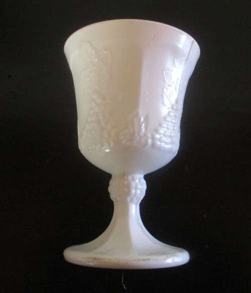 Vintage MilkGlass Chalice with Detailed Vine Pattern & Grapes. Gorgeous. 135mm high.