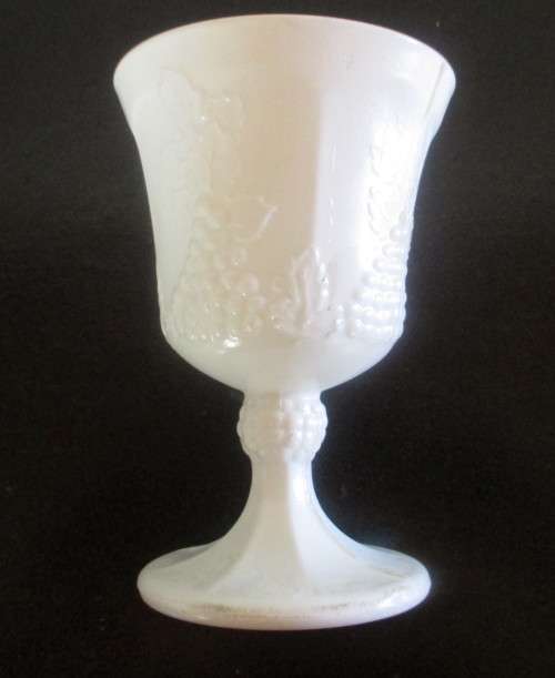 Vintage MilkGlass Chalice with Detailed Vine Pattern & Grapes. Gorgeous. 135mm high.