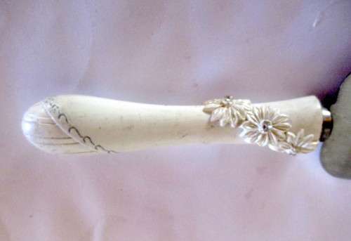 Decorated Wedding Cake Lifter.  240mm long.