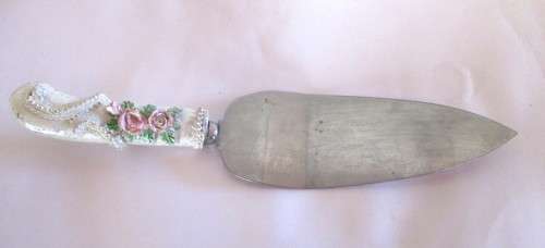 Decorated Wedding Cake Lifter.  240mm long.