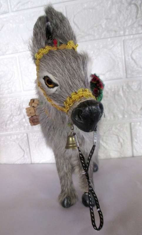 Adorable little Mexican? Donkey figurene. Real hair, carrying wood, blankets.  Very lifelike. 20cm h