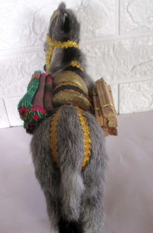 Adorable little Mexican? Donkey figurene. Real hair, carrying wood, blankets.  Very lifelike. 20cm h