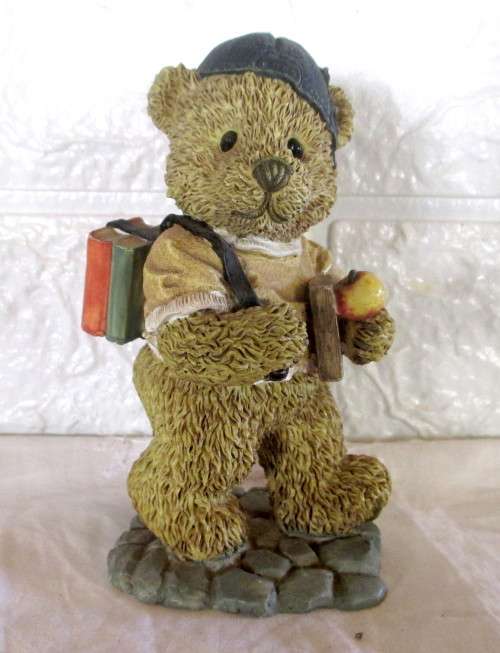 Vintage Windsor Bears Figurine  Jordan `First Day` 1996. No 4483. Handpainted.