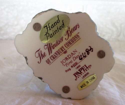 Vintage Windsor Bears Figurine  Jordan `First Day` 1996. No 4483. Handpainted.