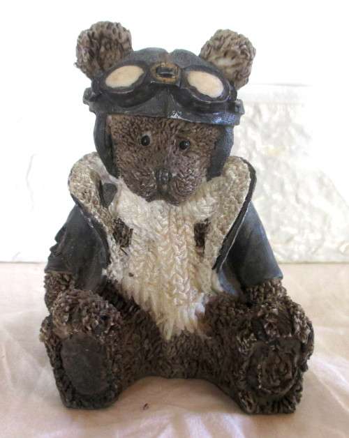 Vintage  Resin Pilot Teddy Bear Figurine Handpainted. Great Condition