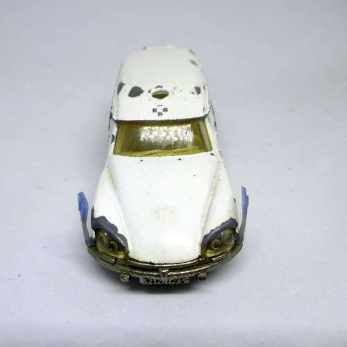 Majorette No. 206 Citroen DS 21 DS21 Ambulance (1/65) - MADE IN FRANCE BlueFlag
