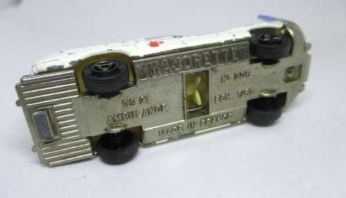 Majorette No. 206 Citroen DS 21 DS21 Ambulance (1/65) - MADE IN FRANCE BlueFlag