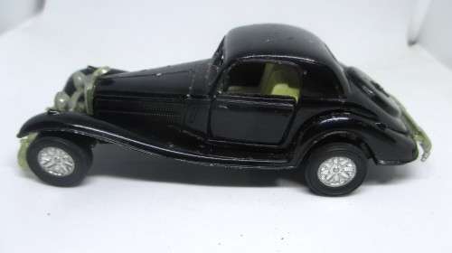 Diecast 1930s Roadster Made in China marked SS 4718 S1/38