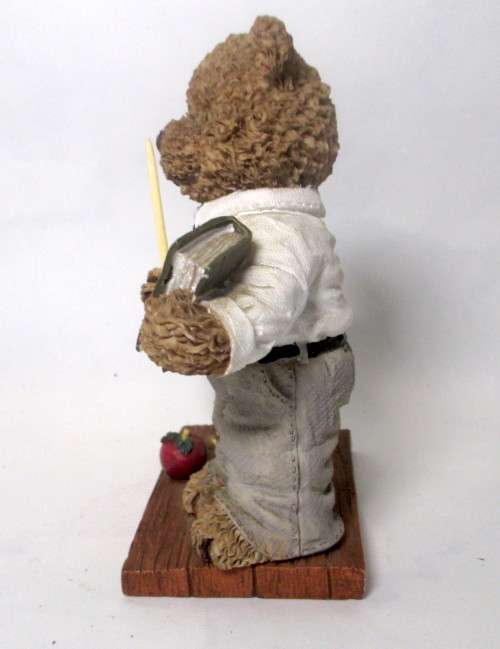Vintage Windsor Bears Figurine World Class Teacher Mr Thomas Bear 1998. No 393/555.