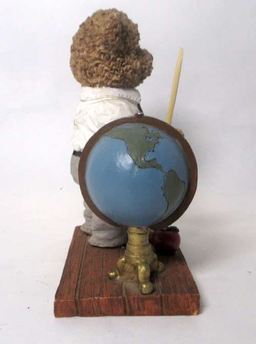 Vintage Windsor Bears Figurine World Class Teacher Mr Thomas Bear 1998. No 393/555.