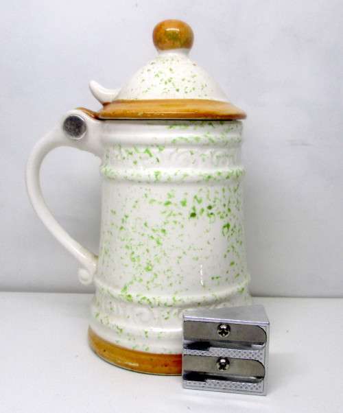 Vintage Mini Porcelain Beer Tankard with Porcelain lid, handpainted. 115mm high. No chips or Cracks.