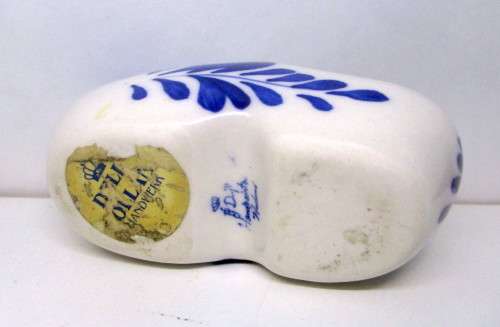 Vintage Delft Handpainted Holland Windmill Shoe Ash Tray. 110mm