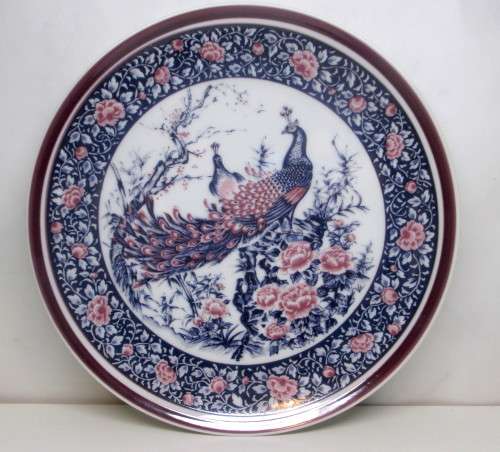 Vintage Yamaguchi Japan Imperial Imari Ware Porcelain Plate - Peacock 195mm dia. Spotless.