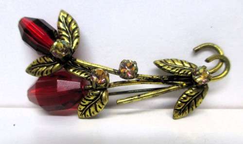 Vintage Gold colored Brooch with red glass and Rhinestones buds. 60mm.