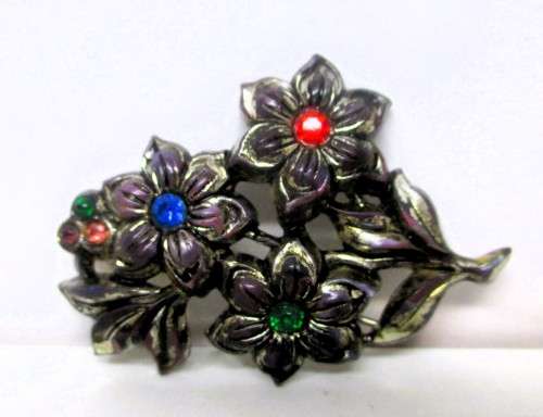 Vintage Tin like Flower Brooch with Color glas  centers. Lovelu item. 50mm.