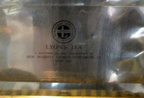 Vintage Lyon`s Tea Tin - 1953 Queen Elizabeth Souvenir of Coronation Tin - 20.5cm x 12cm x 7.5cm